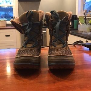 Sorel waterproof boots